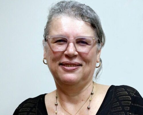 Imagem da Pro-Reitora Monica Cotta