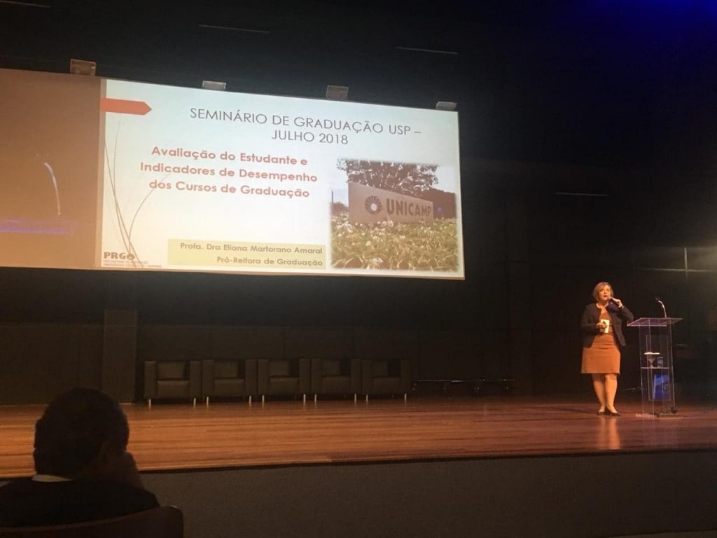 Unicamp participa do 4º Congresso de Graduação da USP